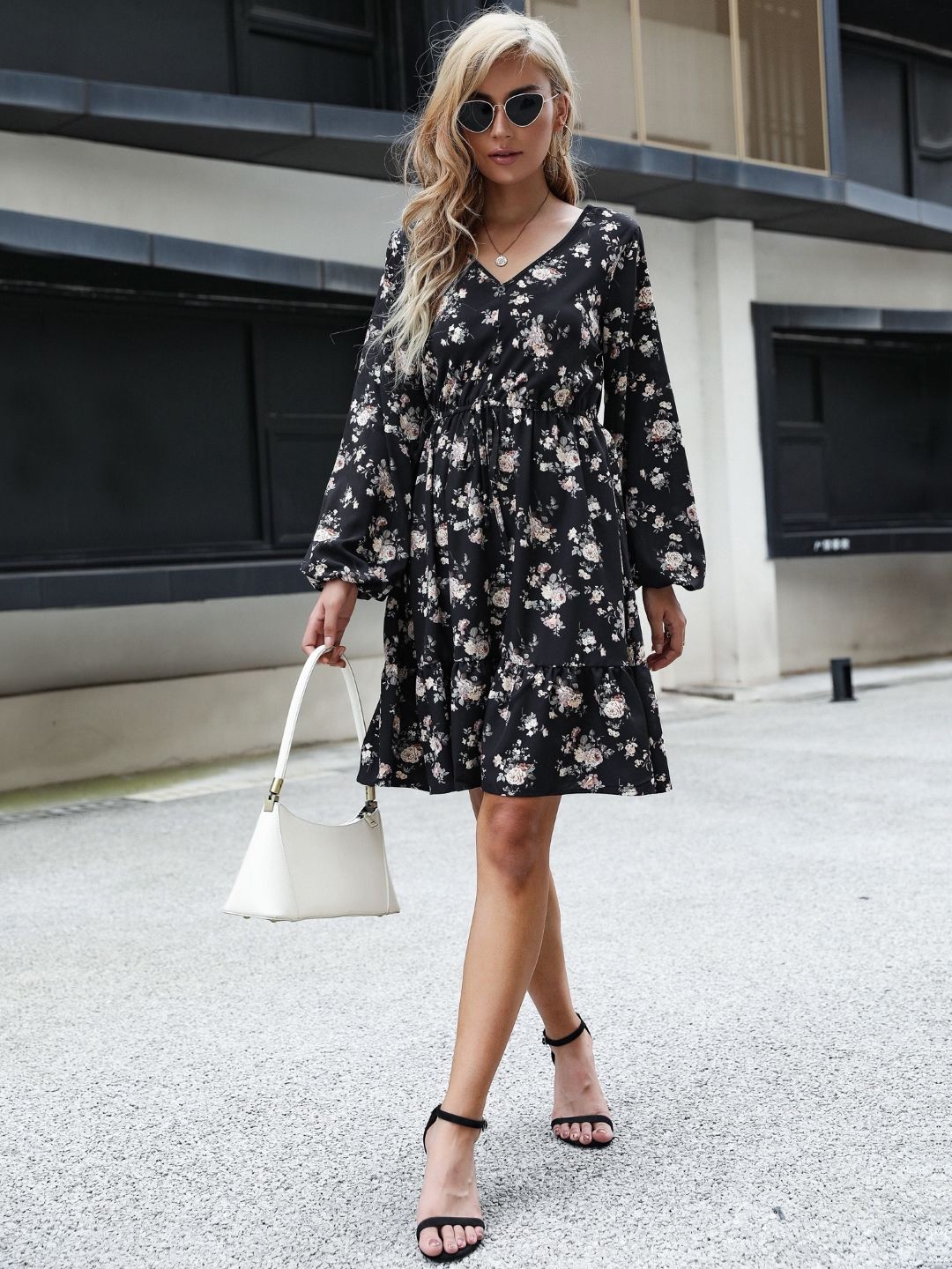 

Stylecast X KPOP V-Neck Floral Print A-Line Dress, Black