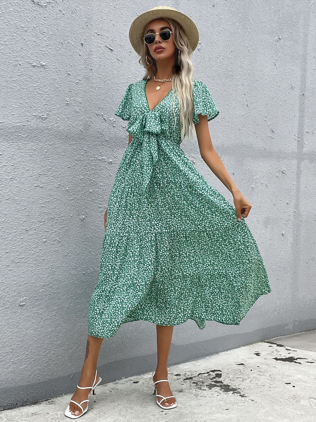 

Stylecast X KPOP Flutter Sleeves A-Line Midi Dress, Green