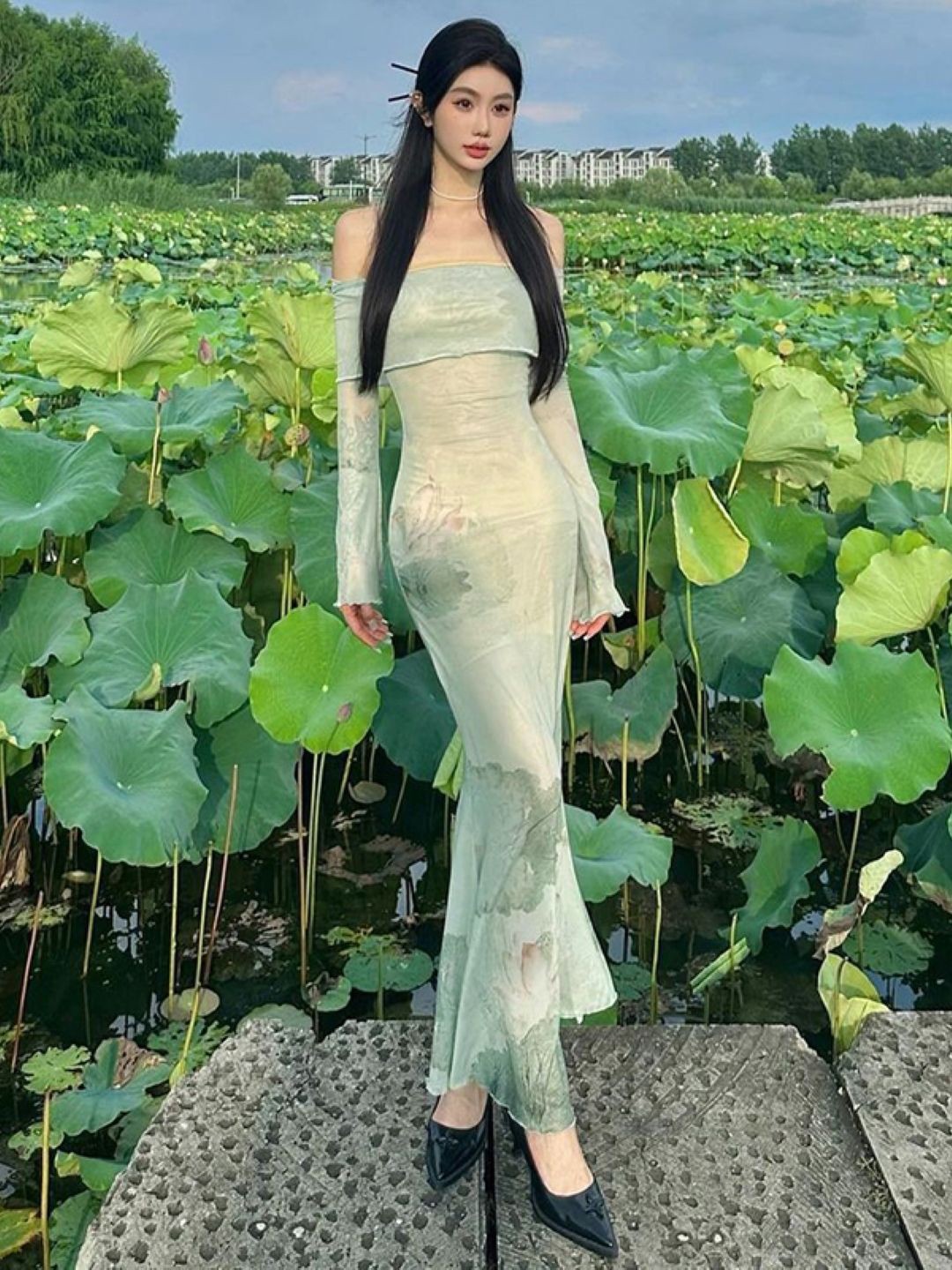 

Stylecast X KPOP Women Bodycon Long Sleeves Maxi Dress, Green