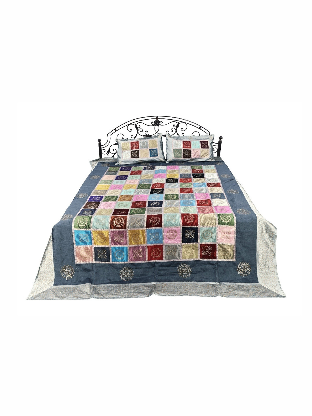 

Exotic India Blue & Black Geometric 300 TC King Bedsheet with 2 Pillow Covers