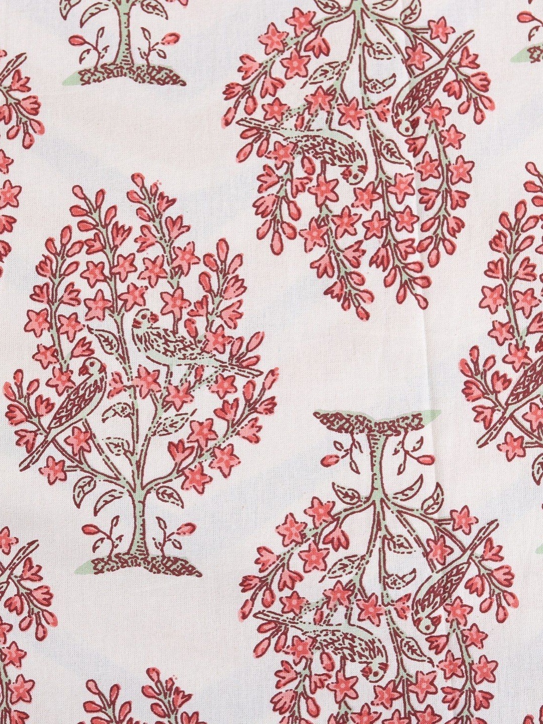 

Exotic India White & Peach-Coloured Floral 300 TC Queen Bedsheet with 2 Pillow Covers