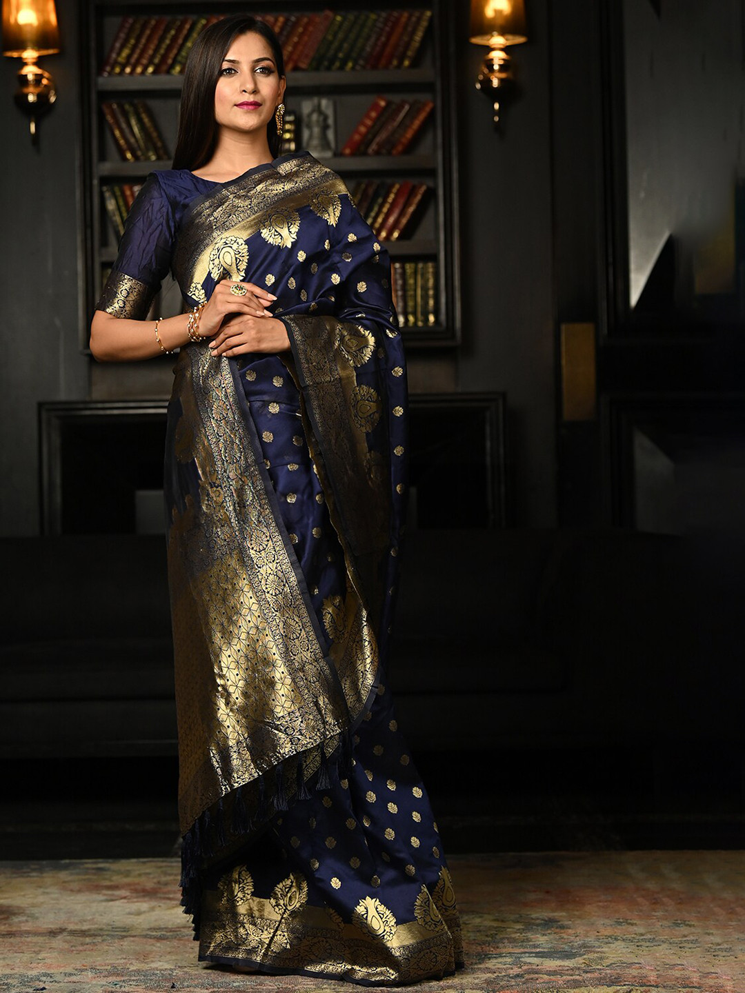 

Ishin Woven Design Zari Banarasi Saree, Blue