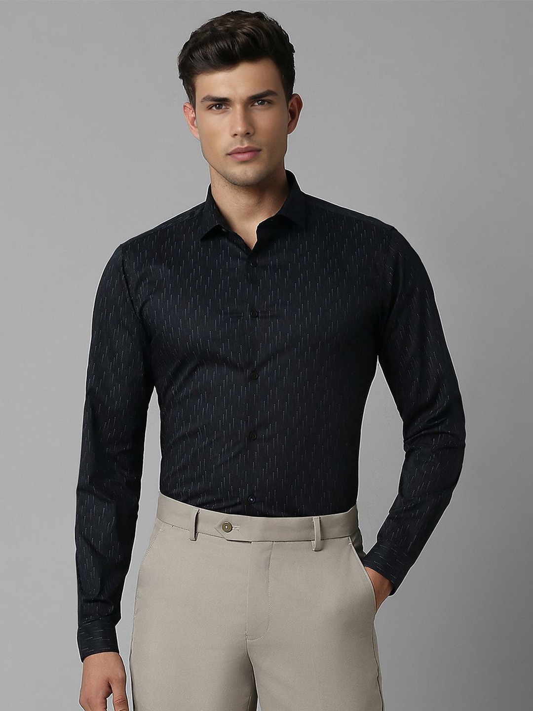 

Louis Philippe Sport Men Textured Printed Spread Collar Casual Shirt, Black