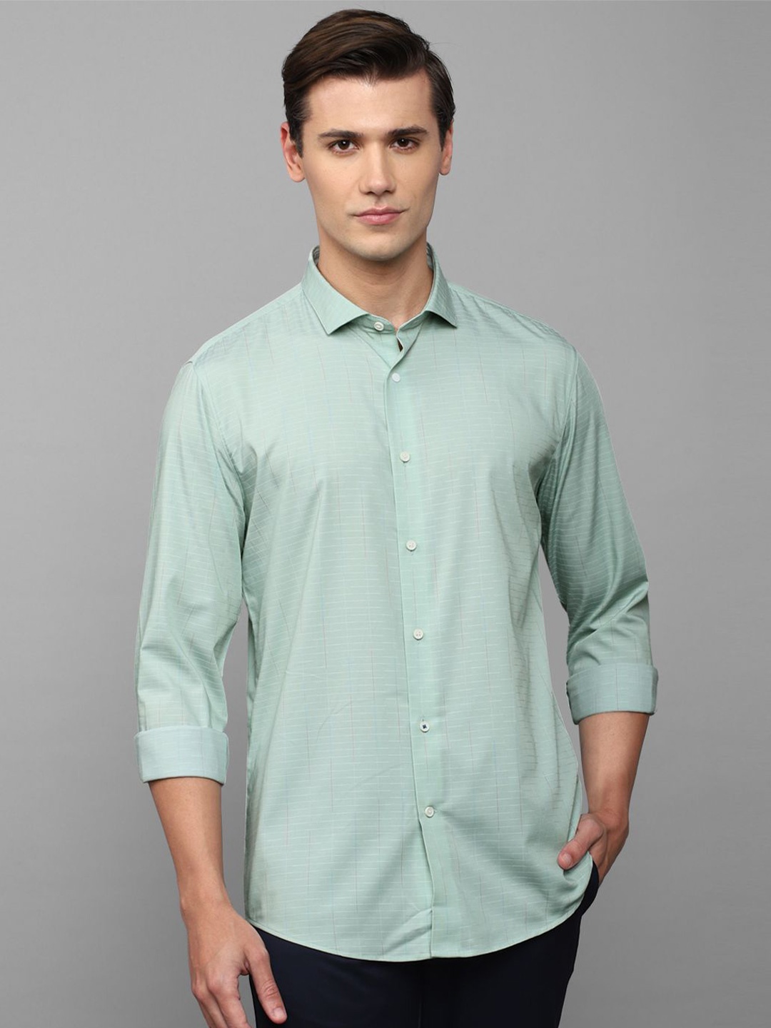 

Louis Philippe Sport Men Striped Spread Collar Casual Shirt, Green