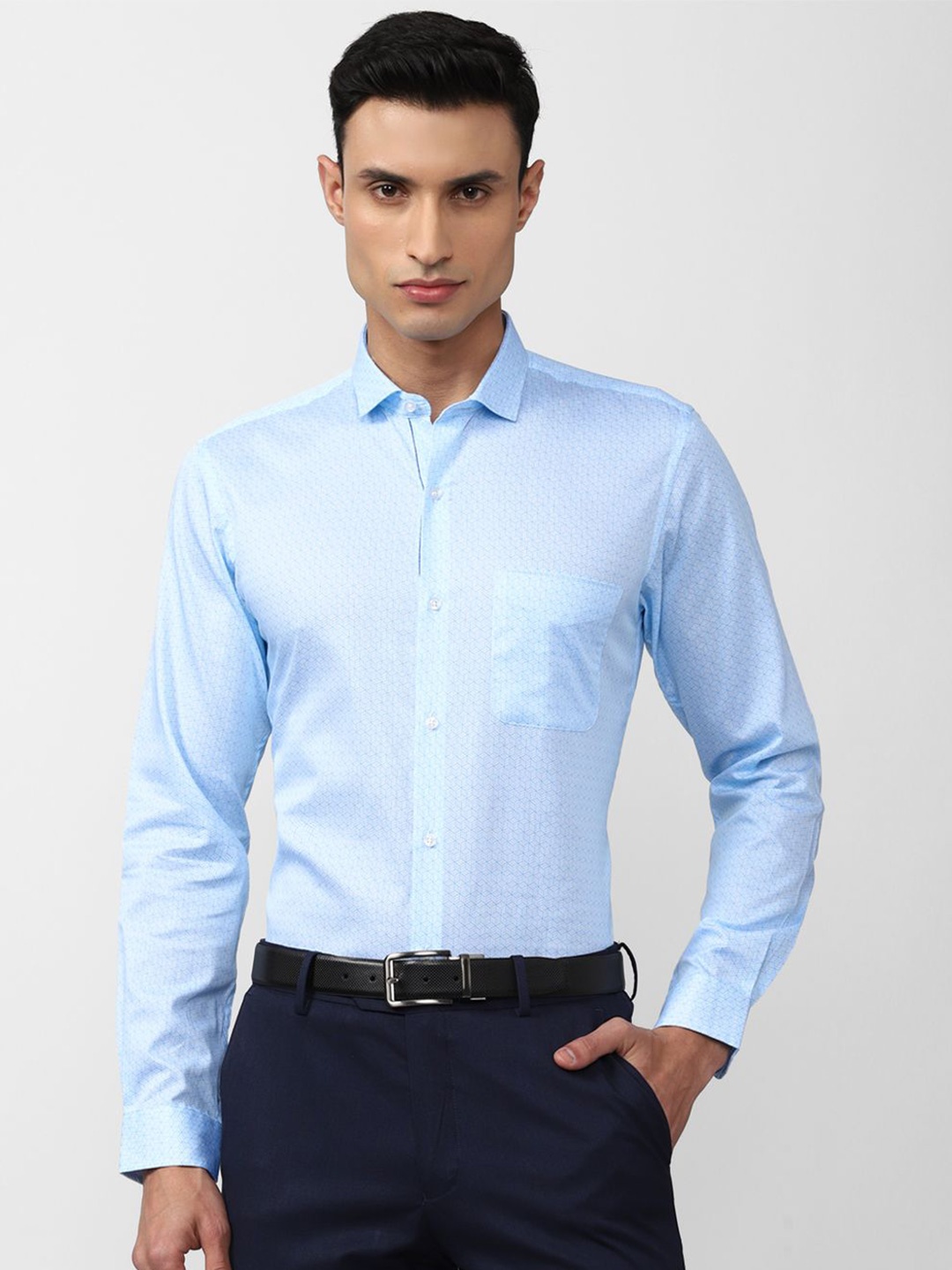 

Peter England Men Textured Printed Spread Collar Formal Shirt, Blue