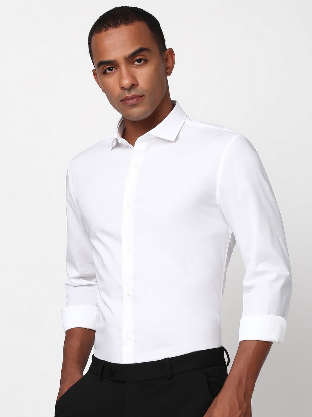 

Peter England Men Solid Spread Collar Formal Shirt, White