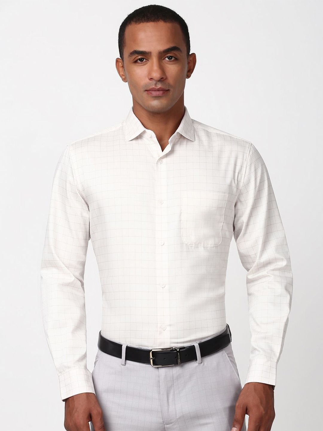 

Peter England Elite Men Striped Spread Collar Formal Shirt, Cream
