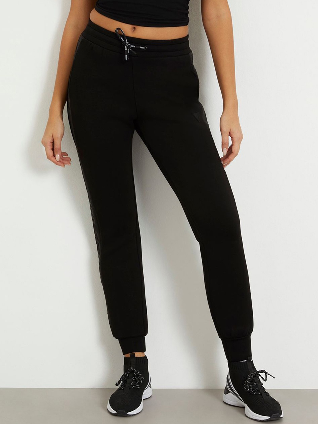 

GUESS Women High-Rise Joggers Trousers, Black