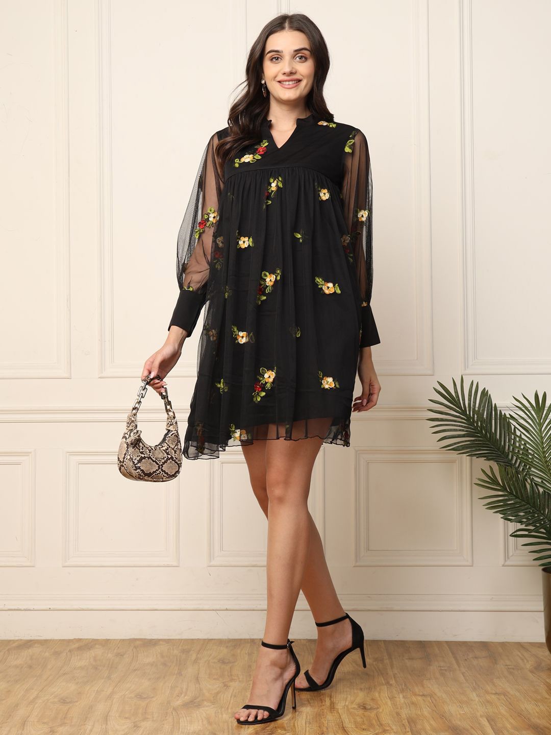 

DEEBACO Women Floral Net Puff Sleeve A-Line Dress, Black