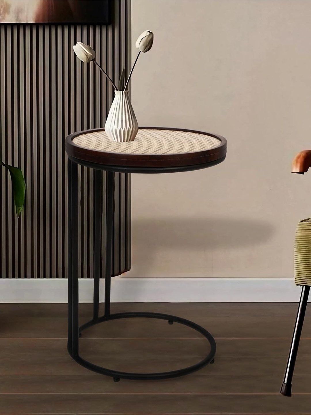 

THE HOME CO. Brown Round Side Table