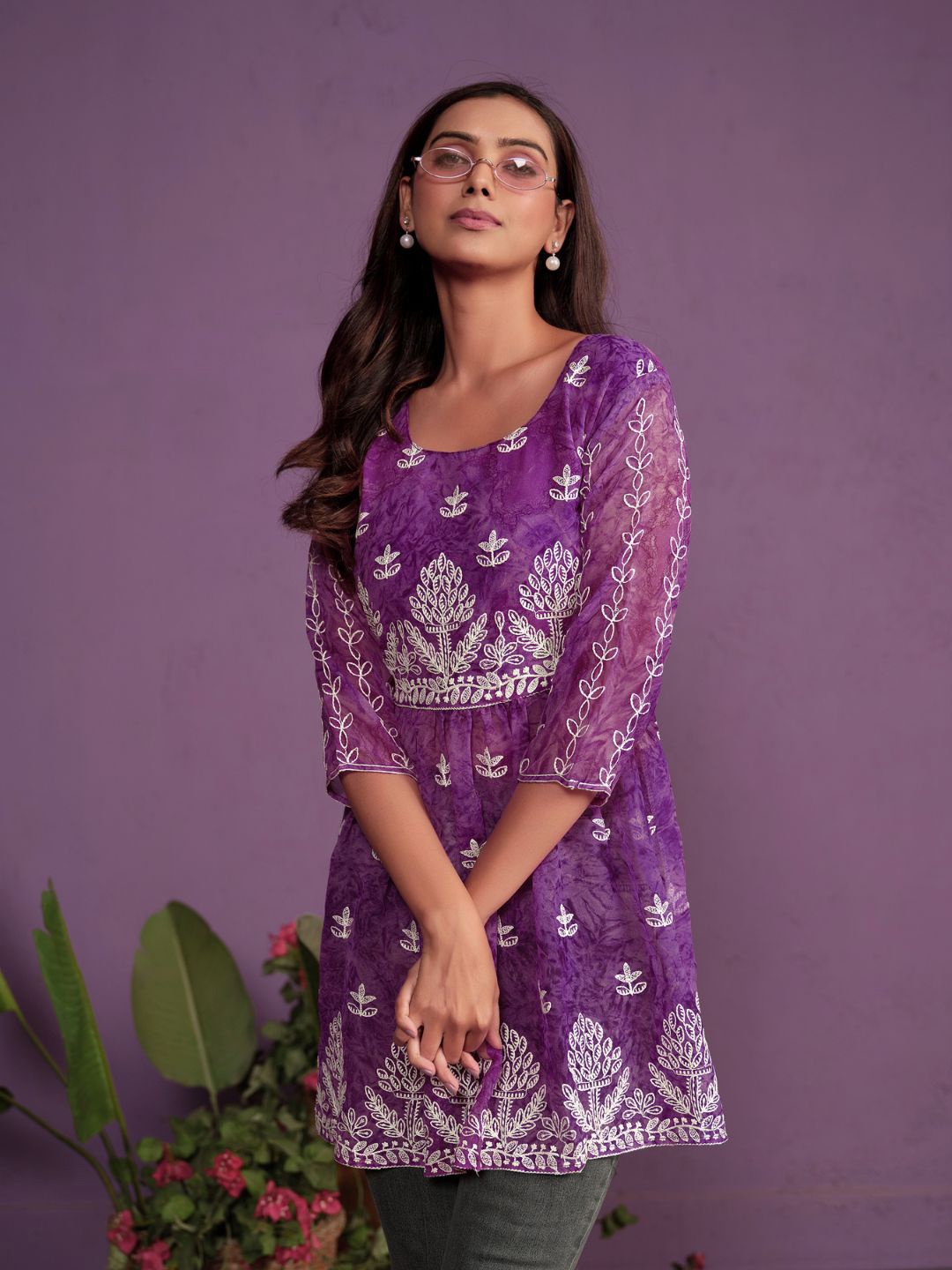 

Sangria Embroidered Round Neck Thread Work A-Line Short Kurti, Lavender