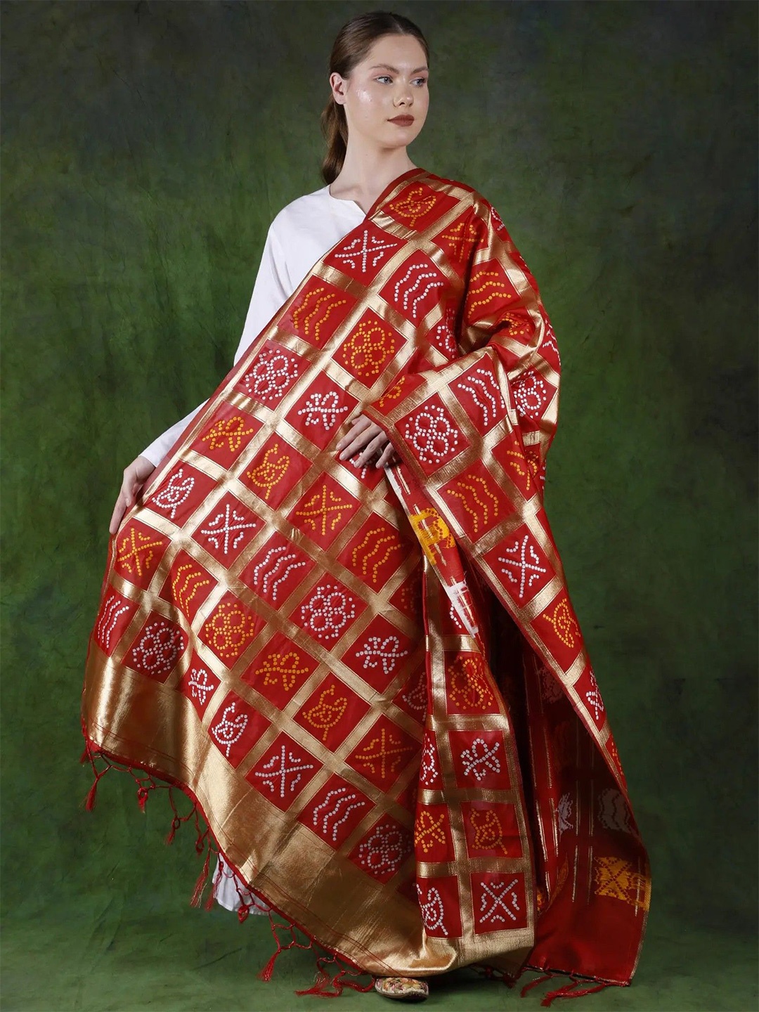 

Exotic India Bandhani Printed Zari Gharchola Dupatta, Red