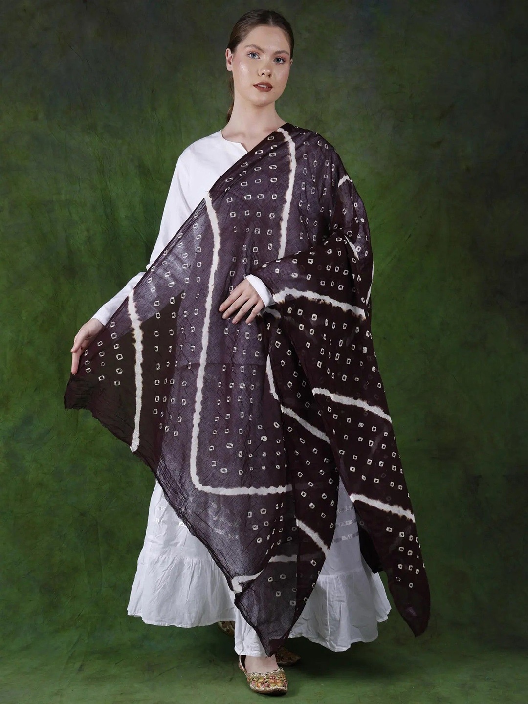 

Exotic India Chocolate Plum Pure Cotton Bandhani Leheria Tie-Dye Dupatta, Purple