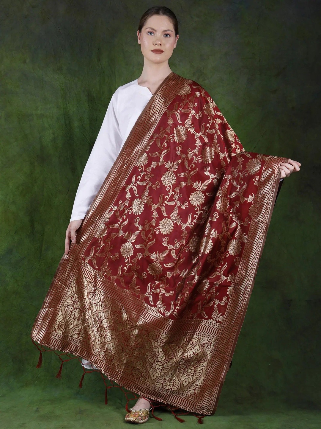 

Exotic India Floral Woven Design Banarasi Dupatta, Red
