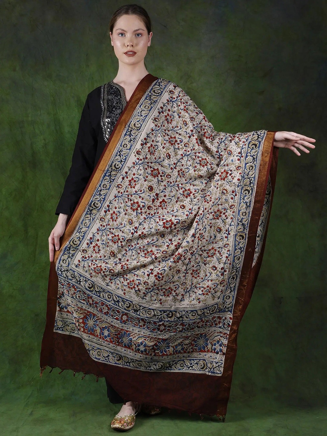 

Exotic India Floral Printed Zari Detailed Kalamkari Cotton Silk Dupatta, Off white