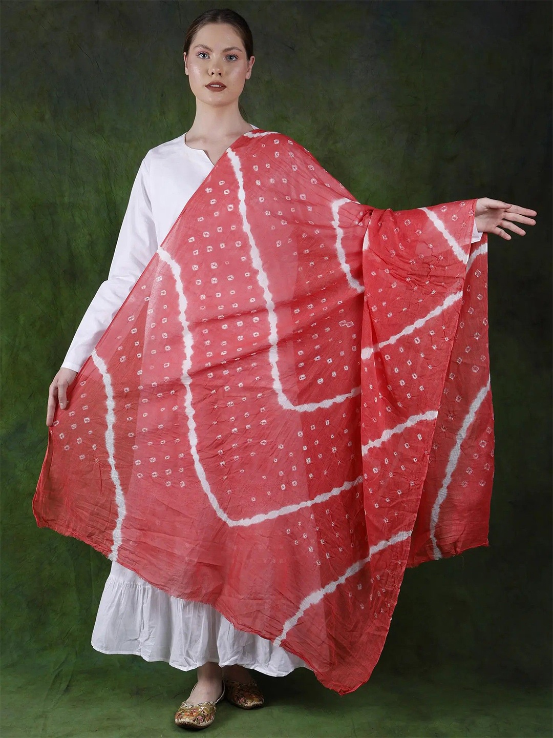 

Exotic India Coral Paradise Pure Cotton Bandhani Leheria Tie-Dye Dupatta, Red
