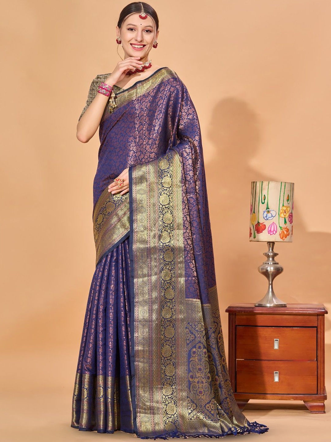 

Dhyey Fashion Woven Design Zari Kanjivaram Saree, Purple