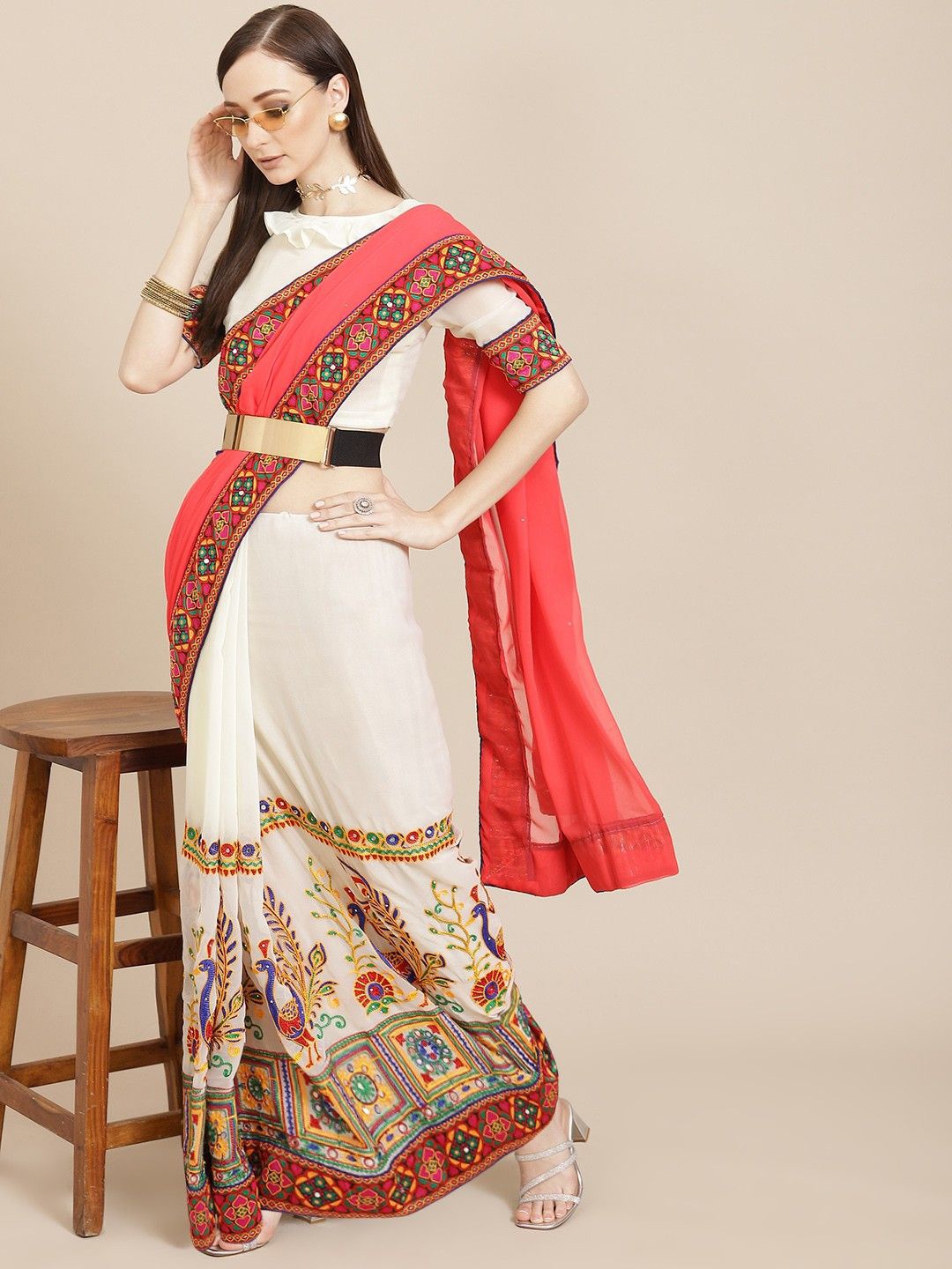 

KALINI Embroidered Pure Georgette Saree, Pink