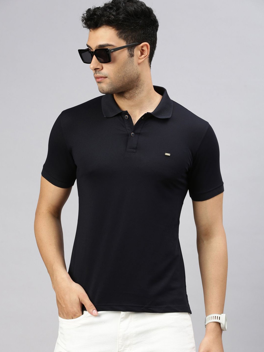 

ZEDD Men Polo Collar Solid T-shirt, Black