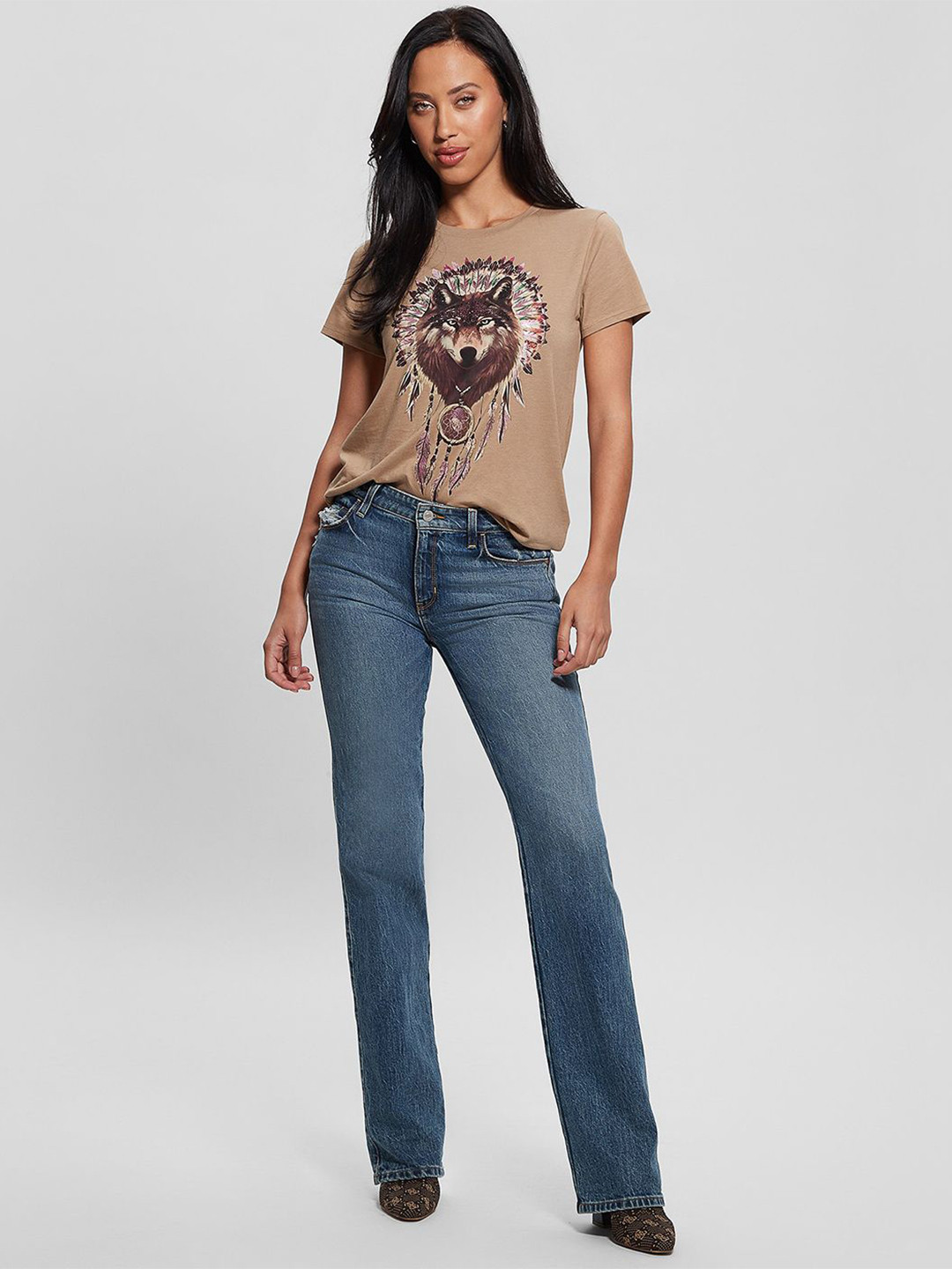 

GUESS Women Graphic Printed Round Neck T-shirt, Brown