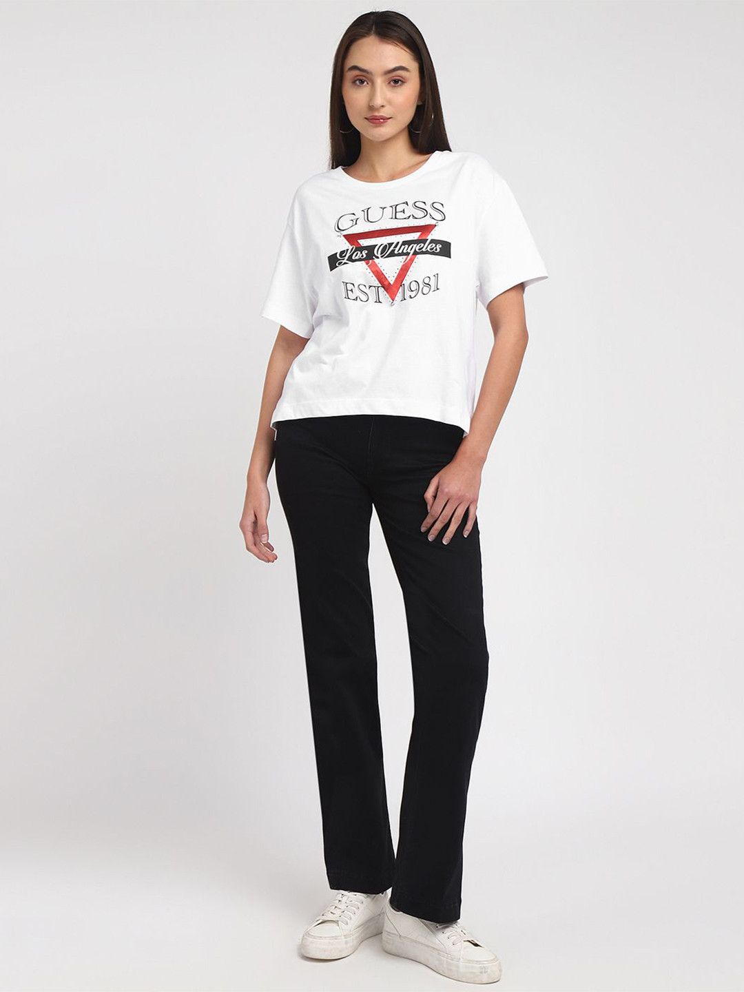 

GUESS Women Typography Printed Round Neck Boxy Fit T-shirt, White