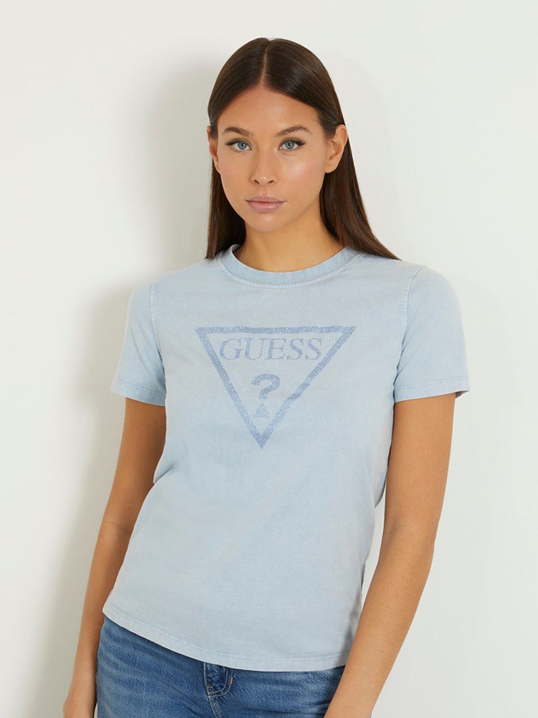 

GUESS Women Typography Printed Round Neck Cotton T-shirt, Blue