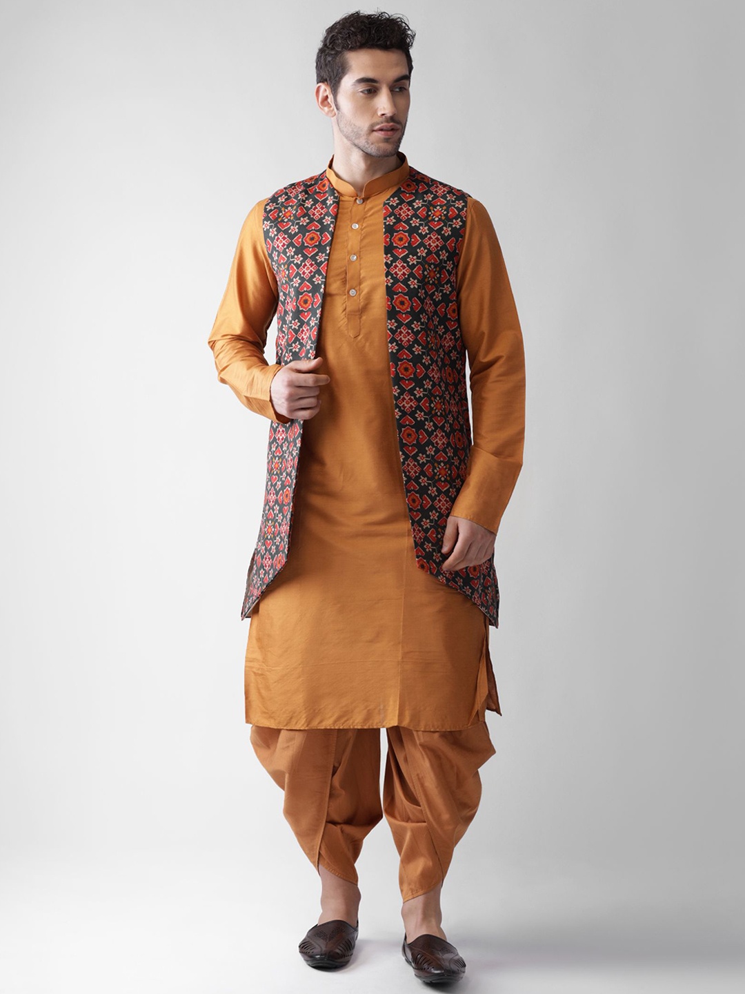 

KISAH Mandarin Collar Long Sleeves Regular Kurta & Dhoti Pants with Jacket, Yellow