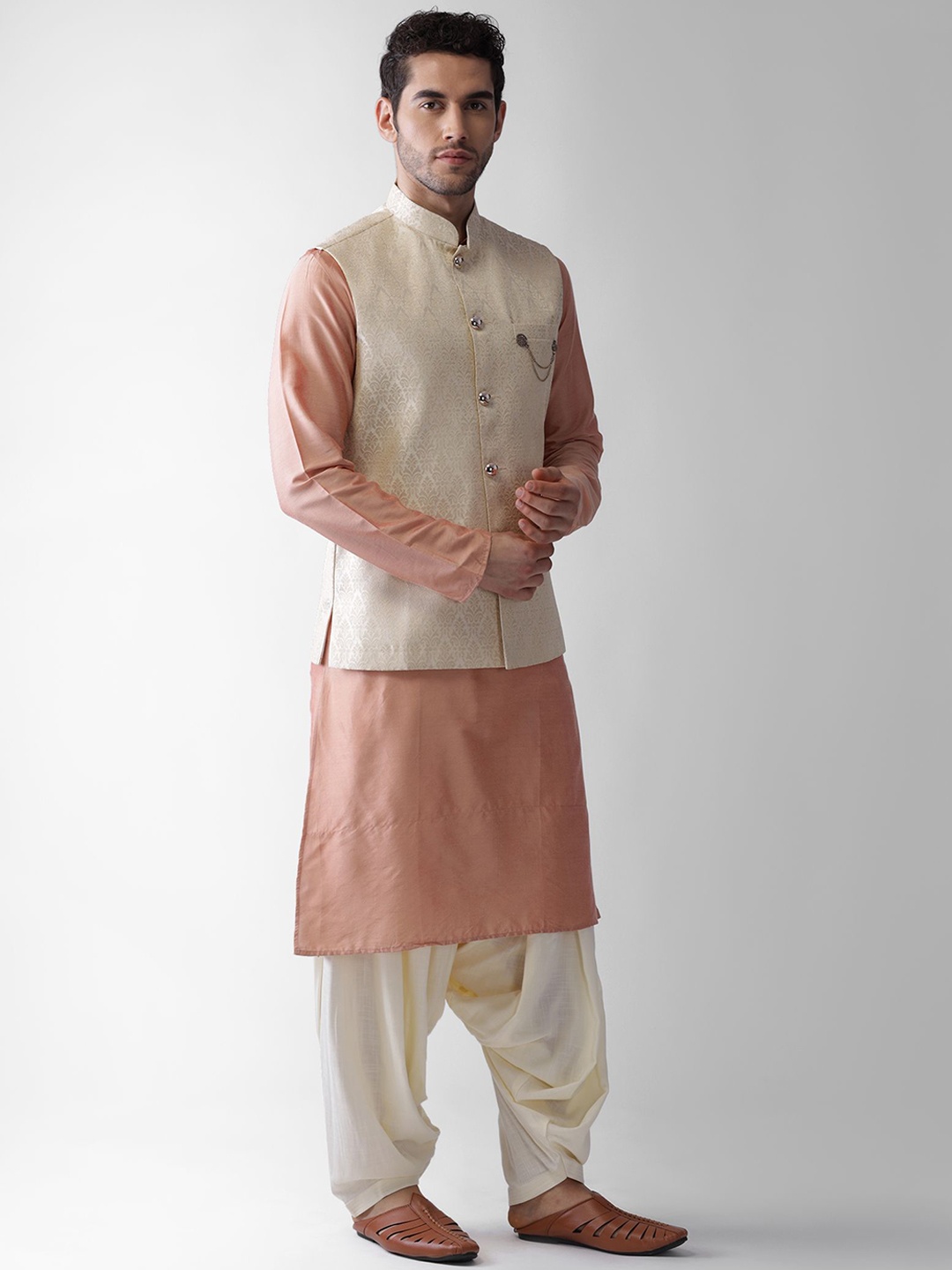 

KISAH Mandarin Collar Long Sleeves Regular Kurta & Patiala with Nehru Jacket, Cream