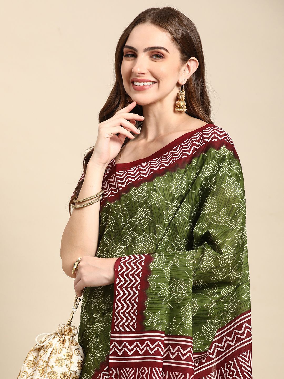 

RATAN Ethnic Motifs Pure Cotton Saree, Green