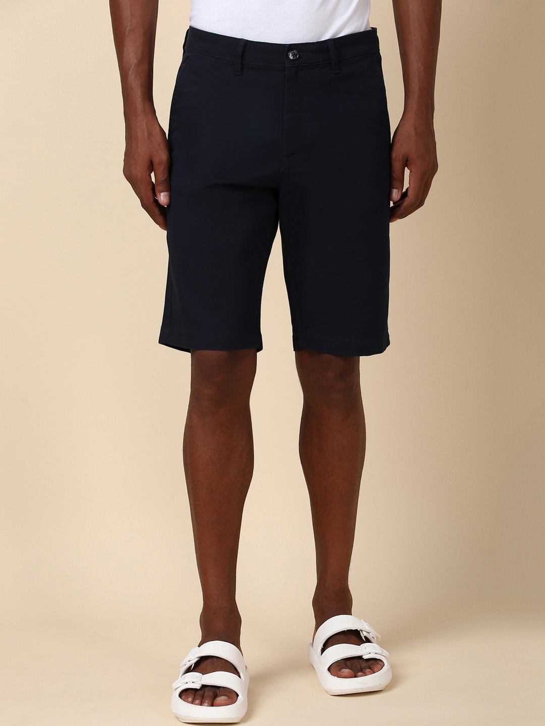 

Allen Solly Men Slim Fit Pure Cotton Shorts, Navy blue
