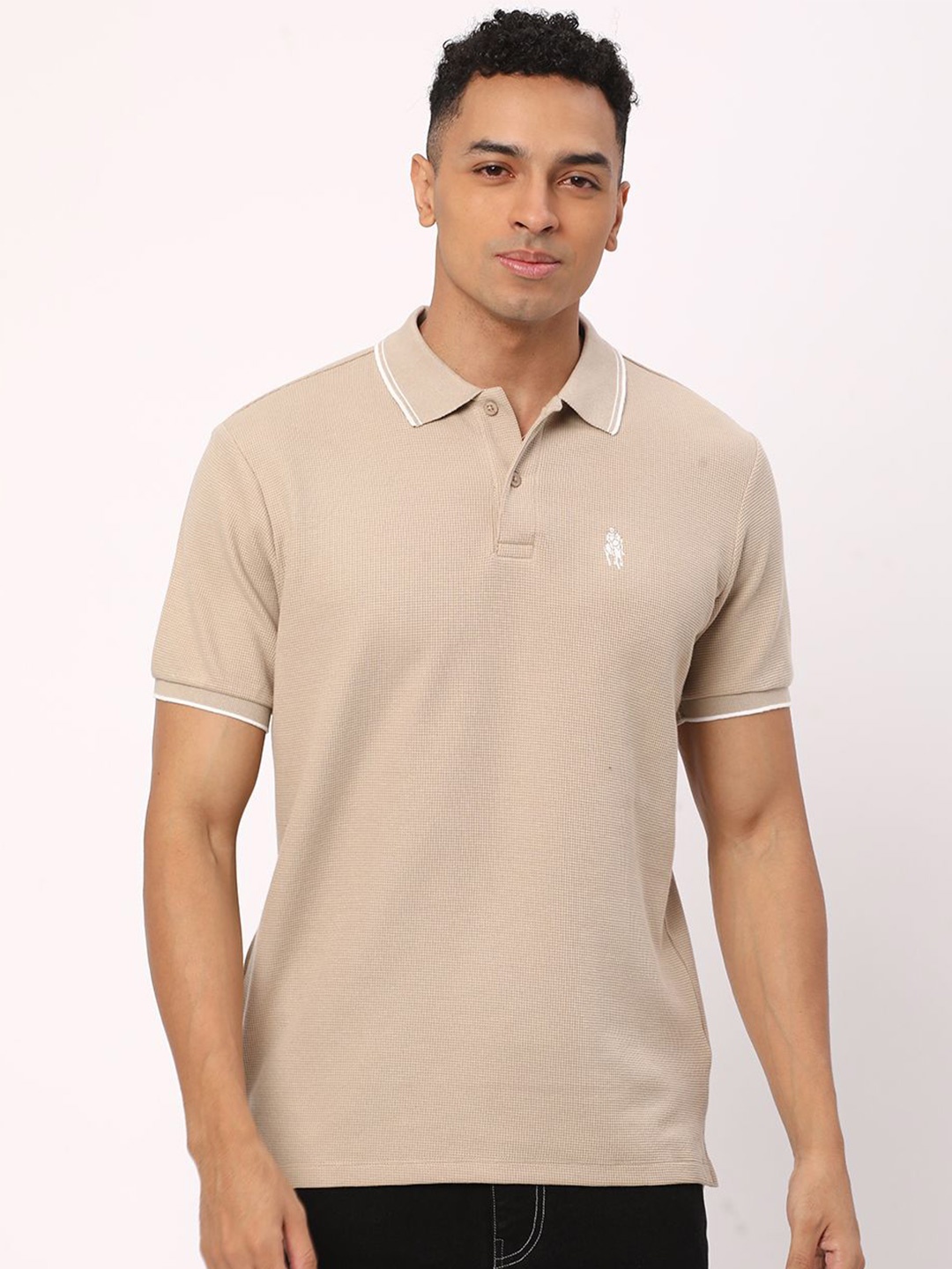

R&B Men Solid Polo Collar Cotton T-shirt, Beige