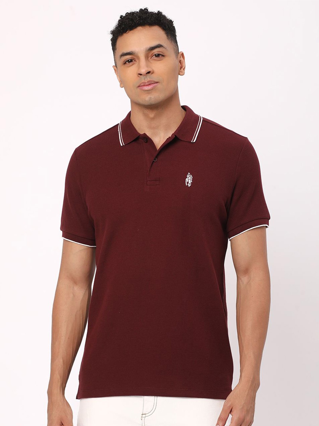 

R&B Men Solid Polo Collar Cotton T-shirt, Maroon