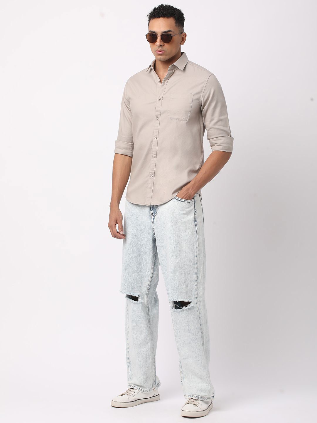 

R&B Men Solid Pocket Cotton Casual Shirt, Beige