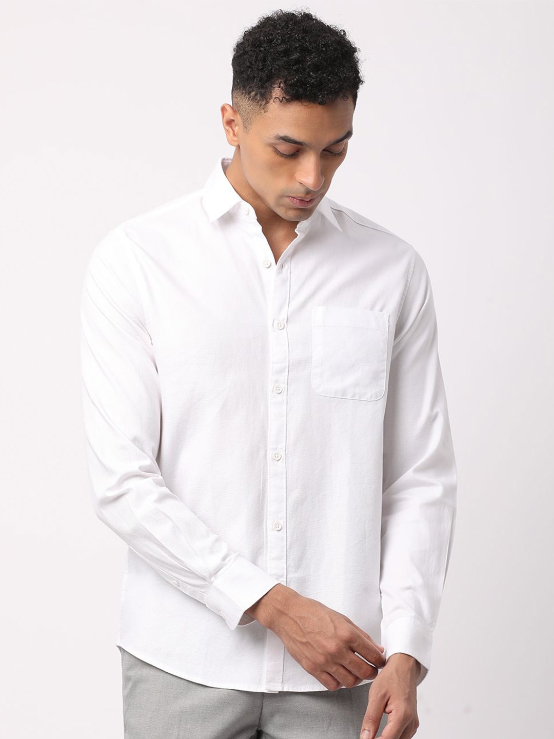 

R&B Men Solid Pocket Cotton Casual Shirt, White
