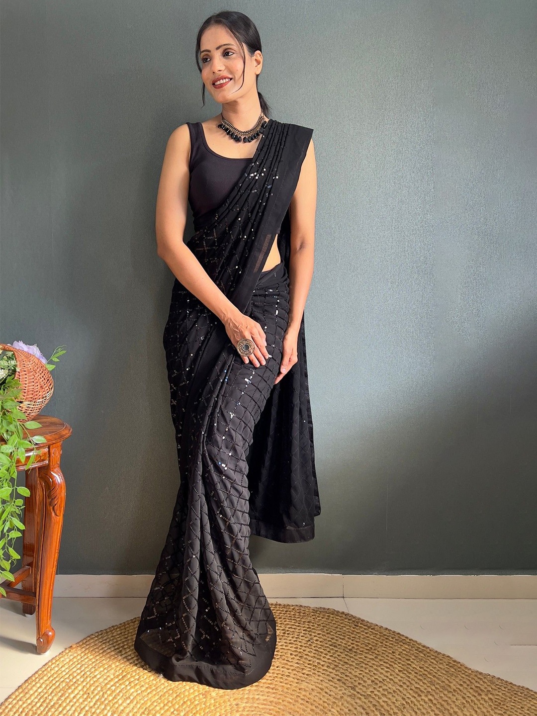 

Saree Exotica Embellished Sequinned Ready to Wear Sarees, Black