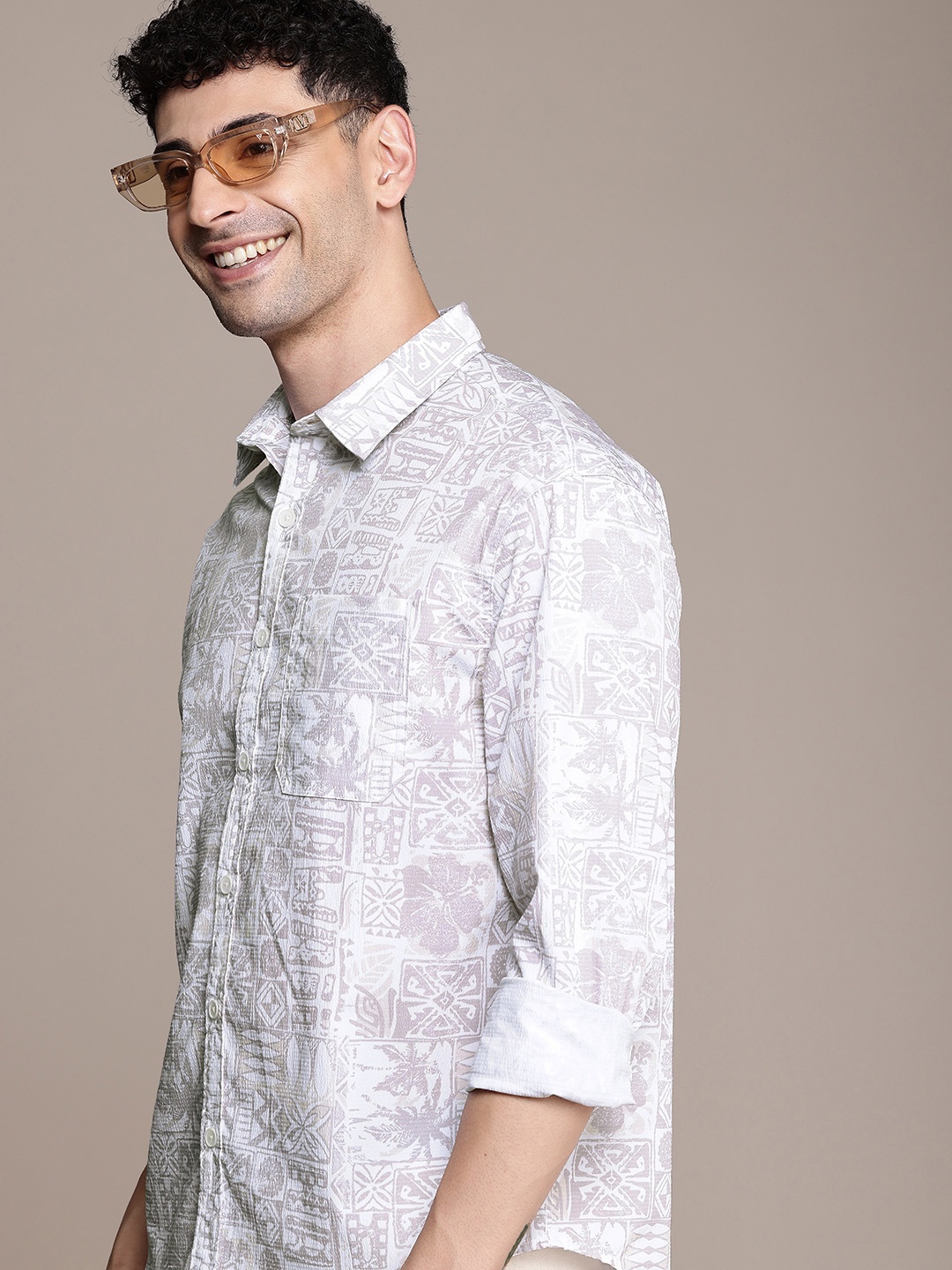 

WROGN Comfort Fit Geometric Printed Casual Shirt, White