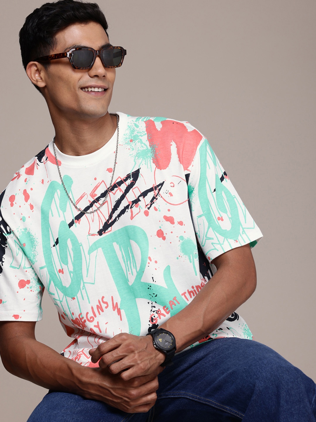 

WROGN Printed Drop-Shoulder Sleeves Pure Cotton Oversized T-shirt, Multi