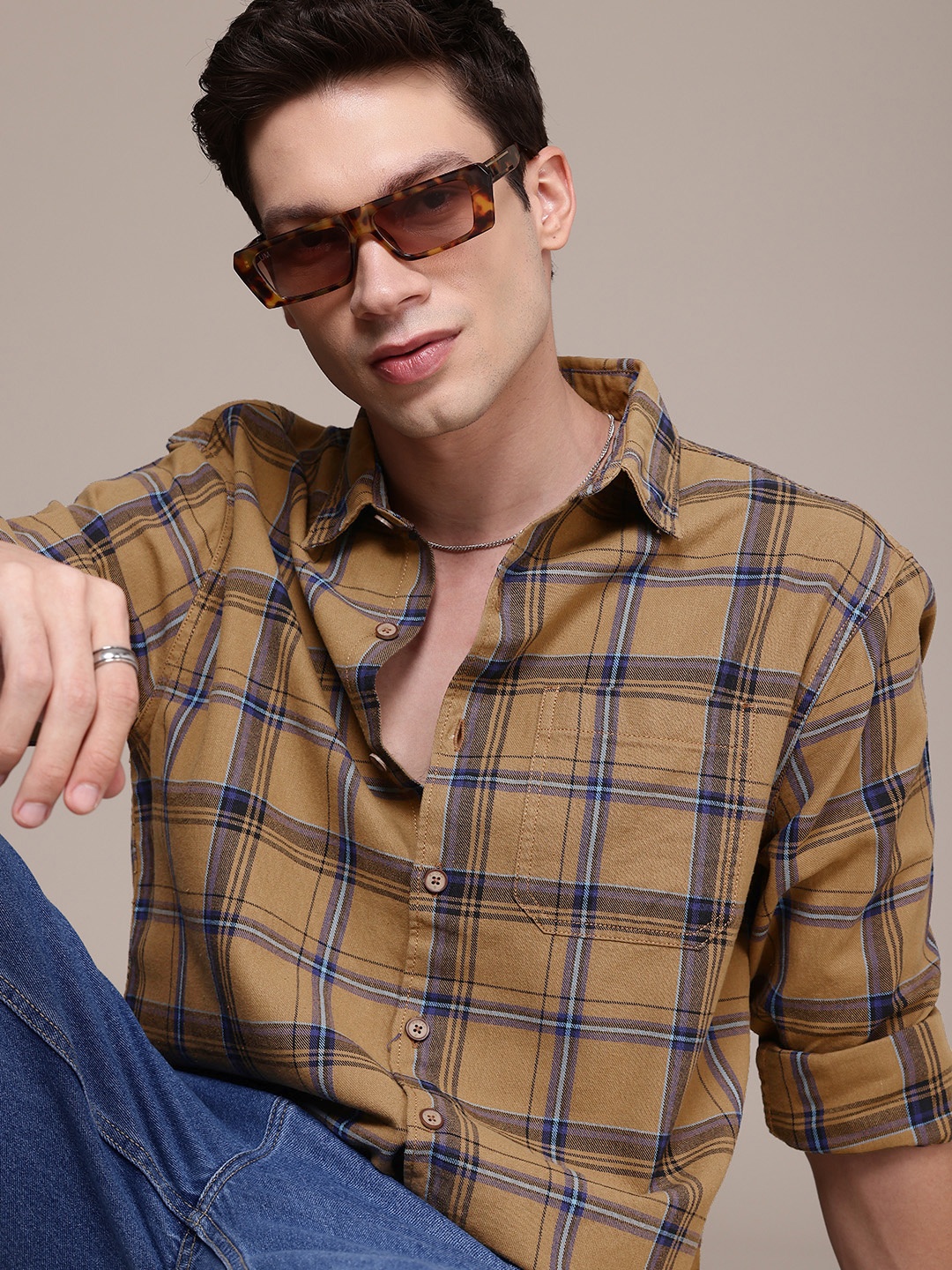 

WROGN Checked Drop-Shoulder Sleeves Comfort Fit Casual Shirt, Olive