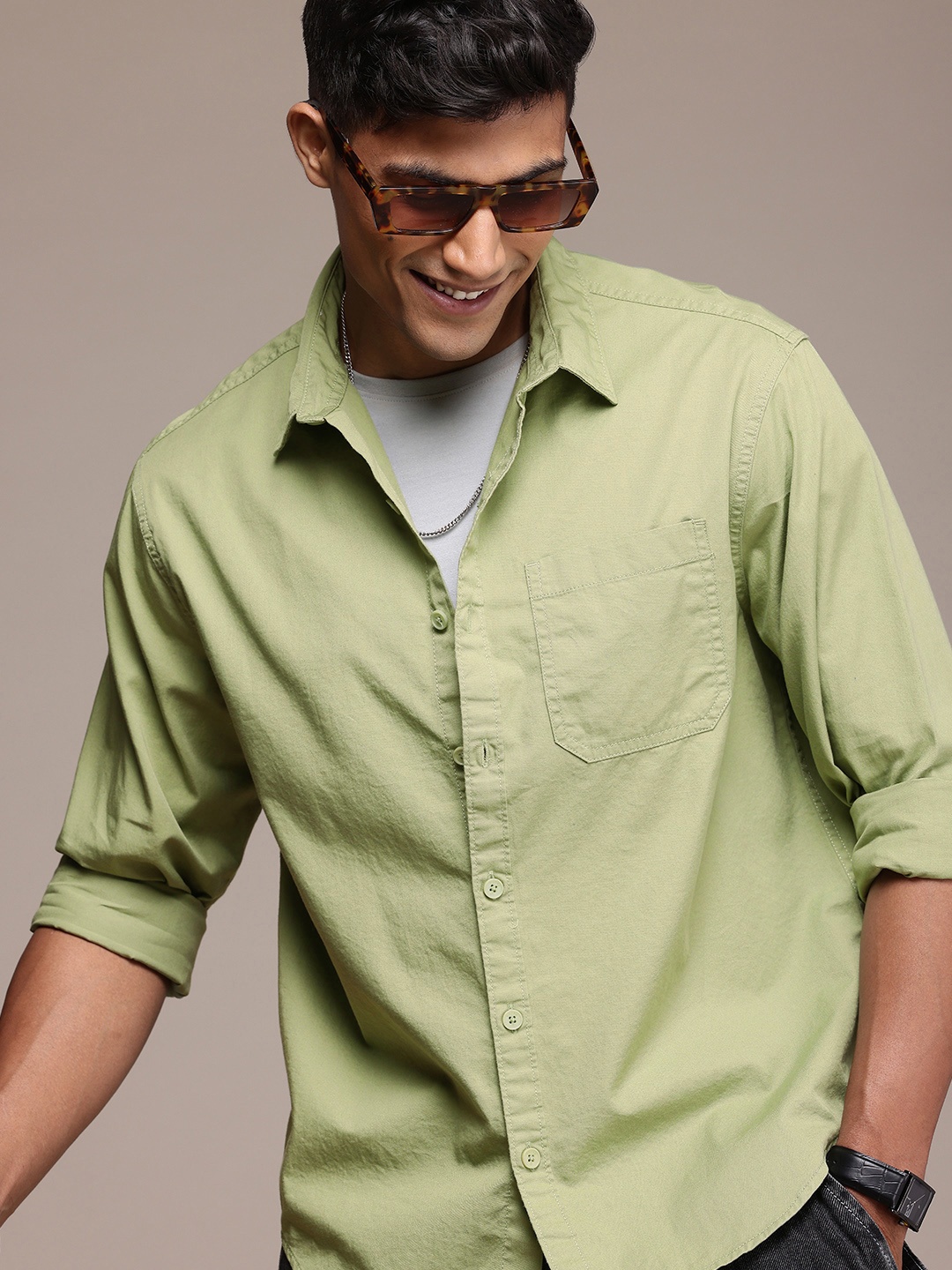 

WROGN Pure Cotton Comfort Fit Casual Shirt, Green