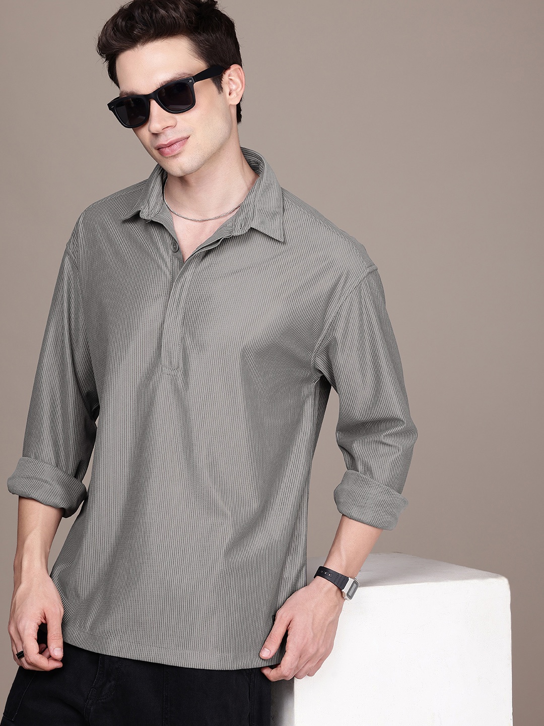 

WROGN Oversized Fit Opaque Striped Casual Shirt, Grey