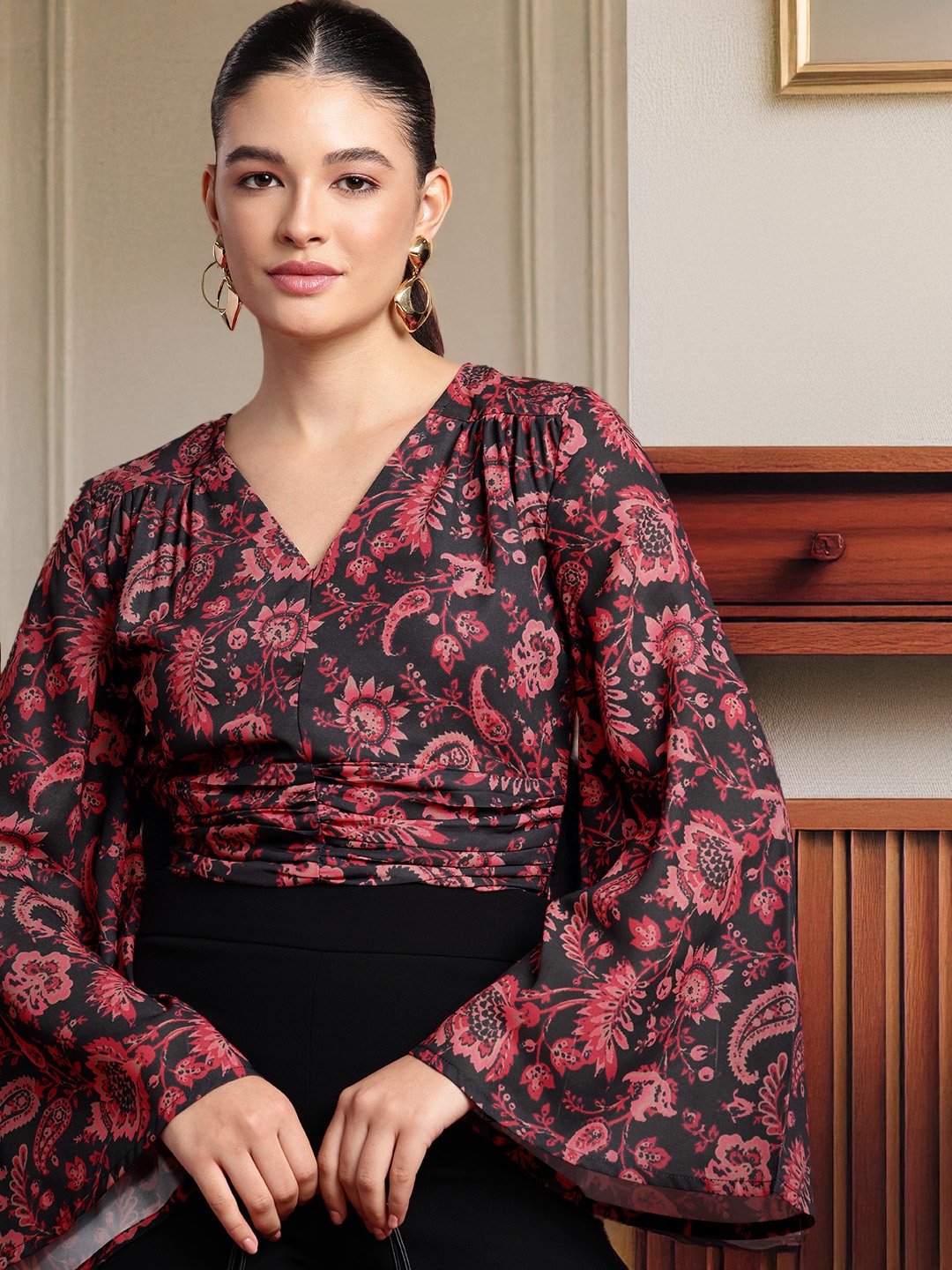 

all about you Floral Printed Flared Sleeve Regular Top, Black