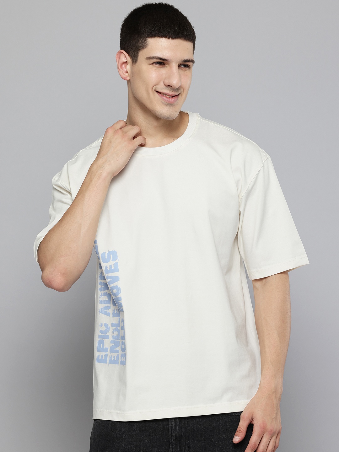 

Aeropostale Typography Printed Drop-Shoulder Sleeves T-shirt, White