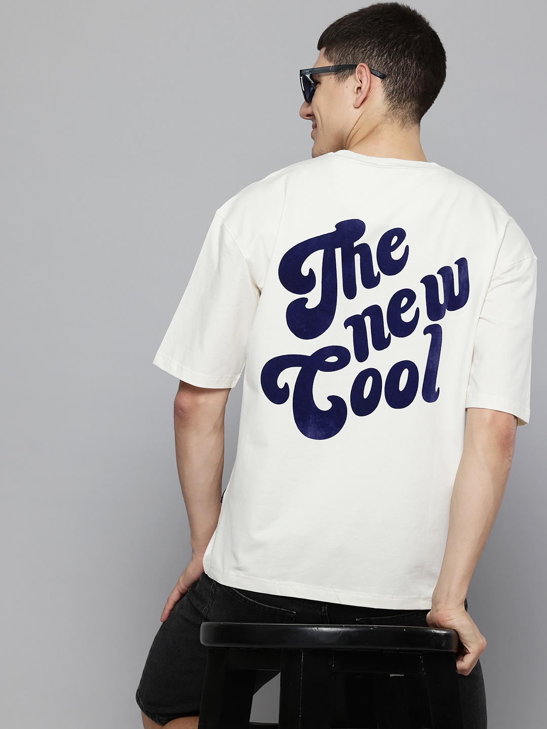 

Aeropostale Typography Printed Drop-Shoulder Sleeves T-shirt, White