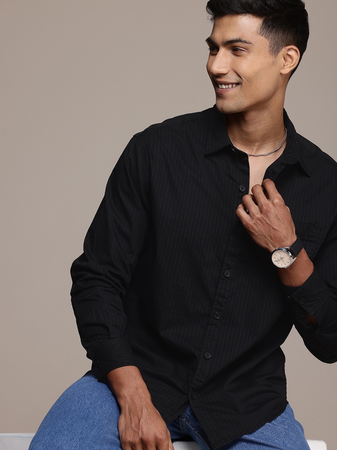 

WROGN Pure Cotton Comfort Fit Opaque Striped Casual Shirt, Black