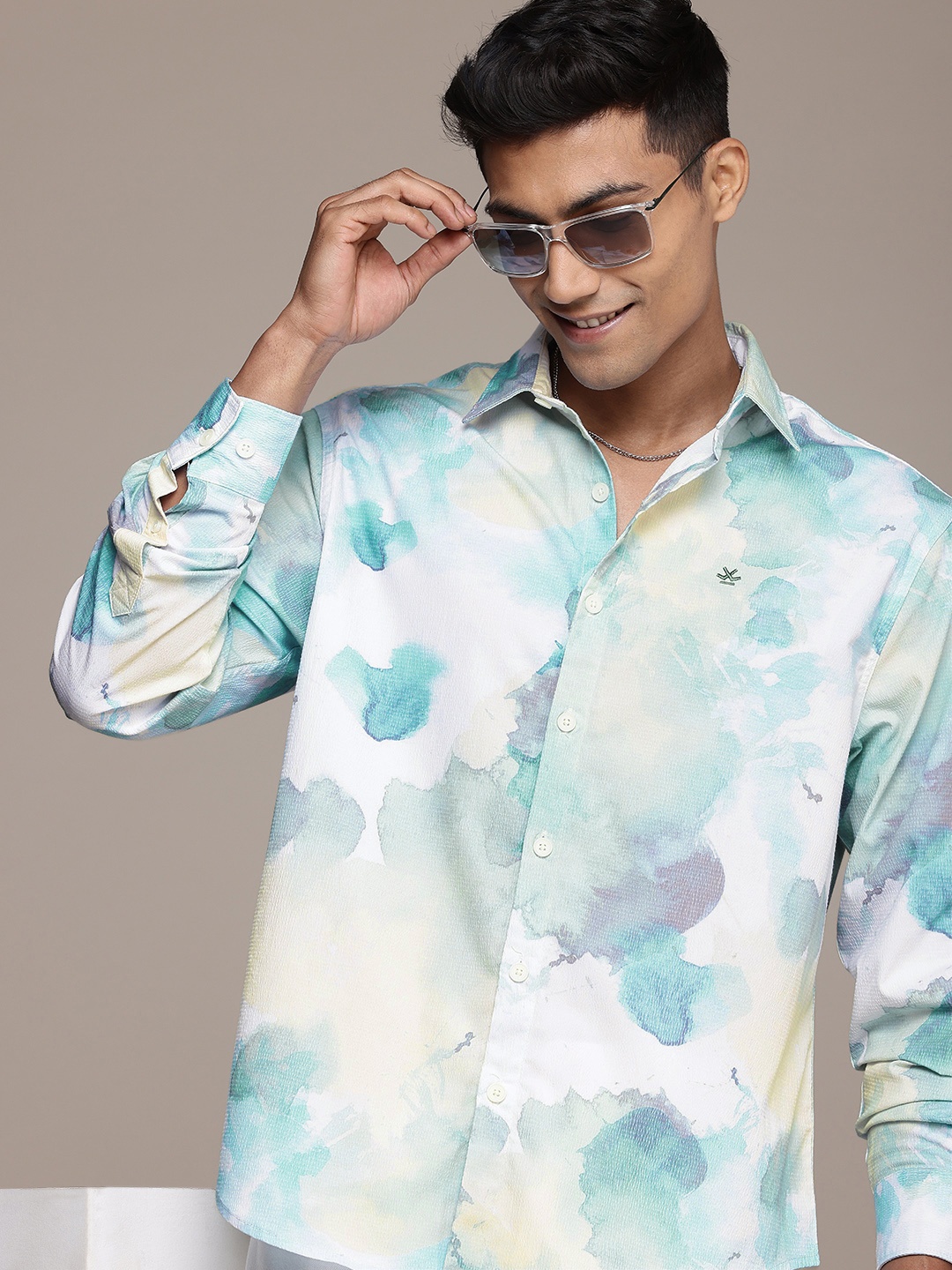 

WROGN Comfort Fit Tie & Dye Opaque Casual Shirt, Blue