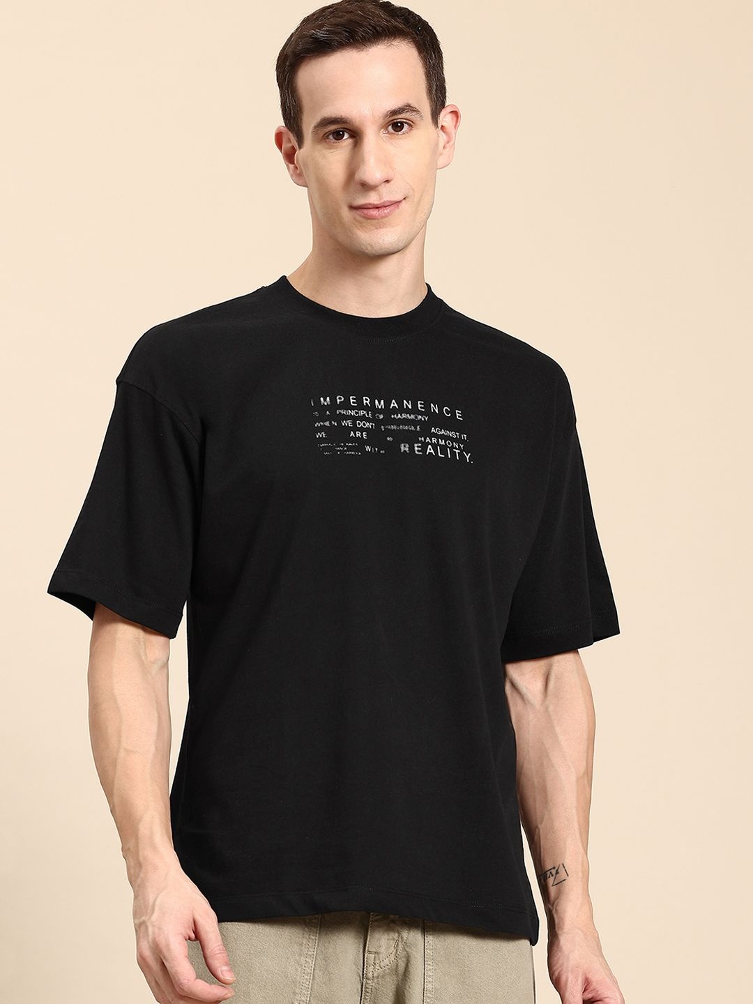 

Mast & Harbour Men Typography Printed Drop-Shoulder Sleeves T-shirt, Black