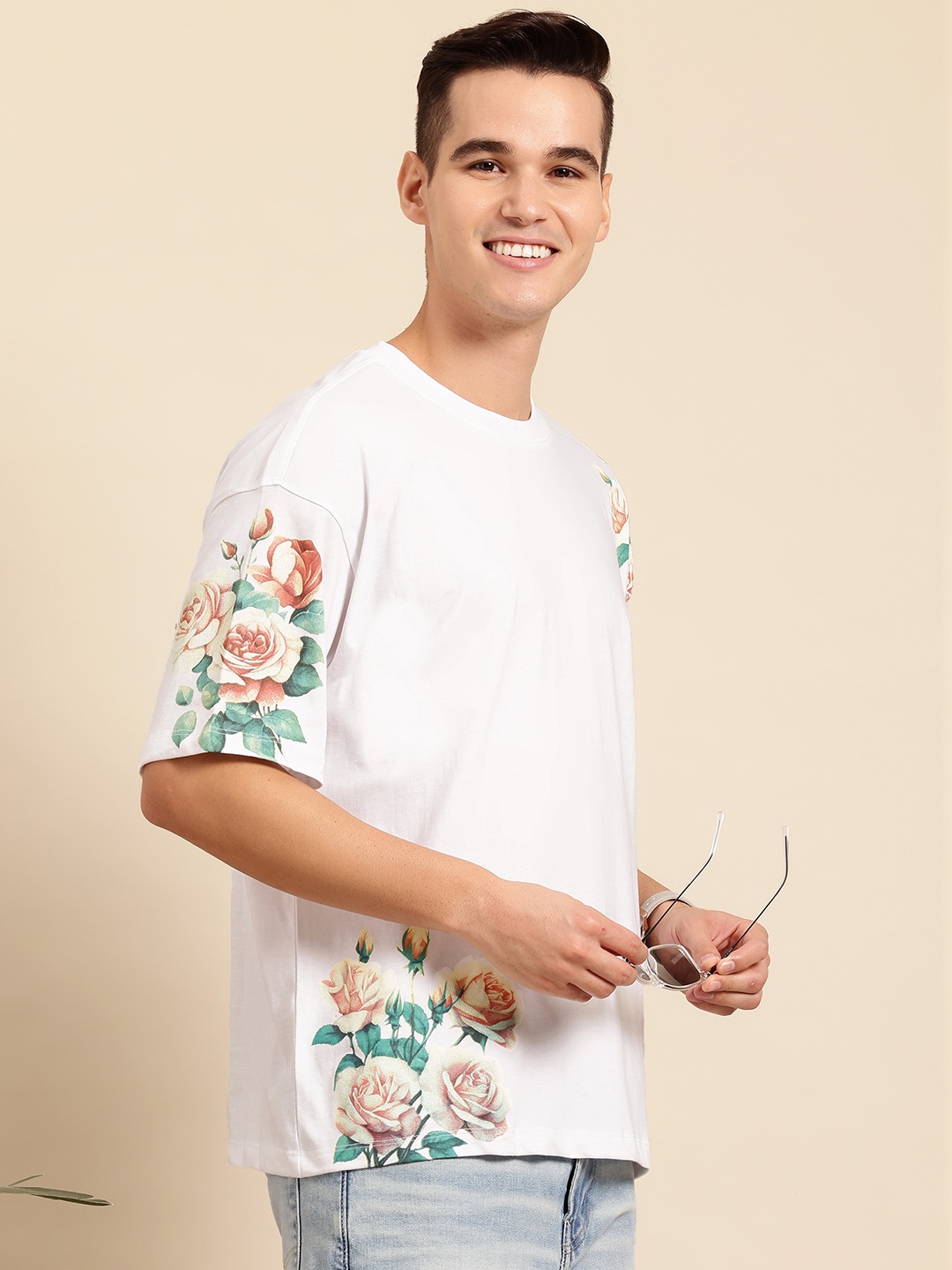 

Mast & Harbour Floral Printed Drop-Shoulder Sleeves T-shirt, White