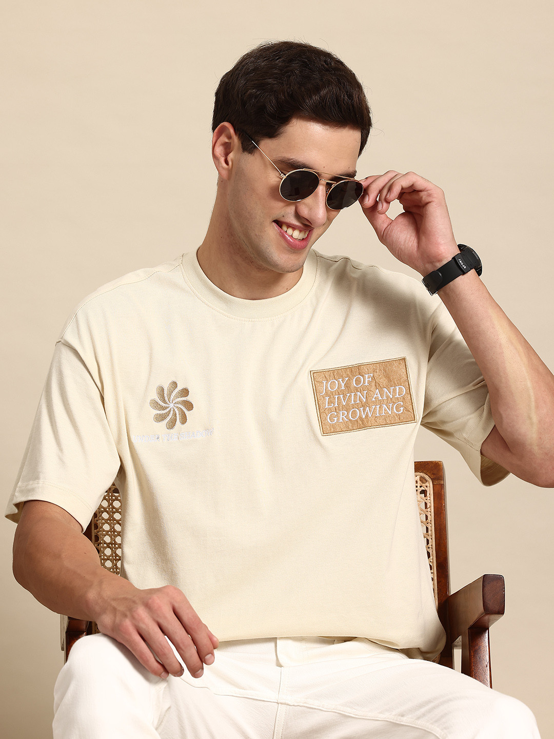 

Mast & Harbour Embroidered Relaxed Fit T-shirt, Beige