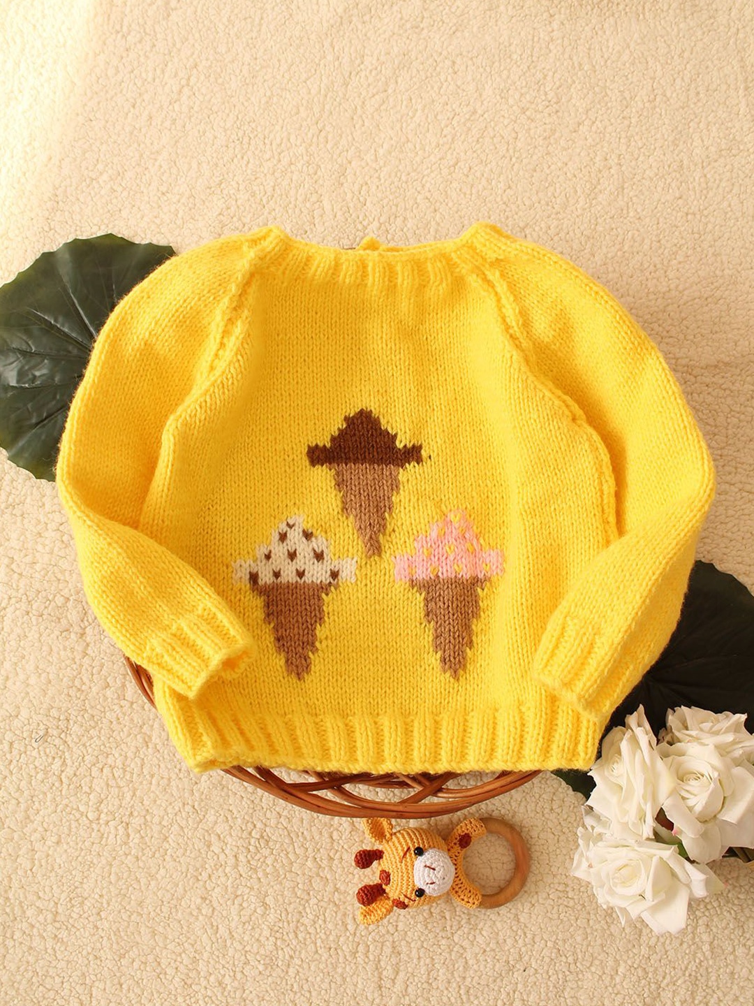 

Woonie Unisex Kids Pullover, Yellow