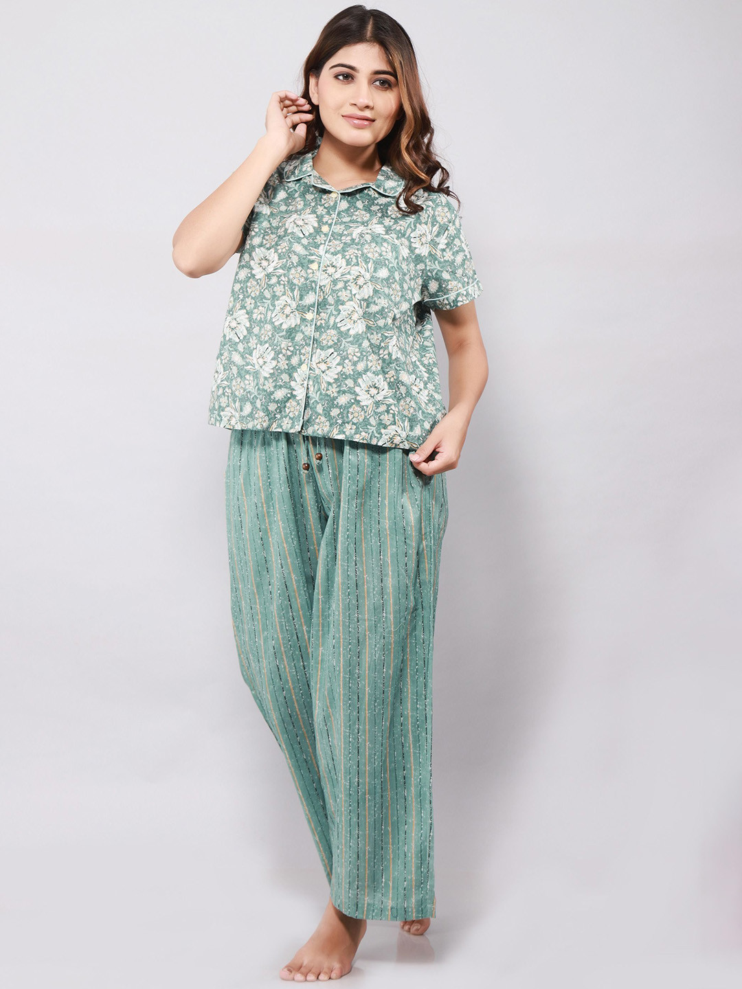 

ETC Women Printed Night suit, Green